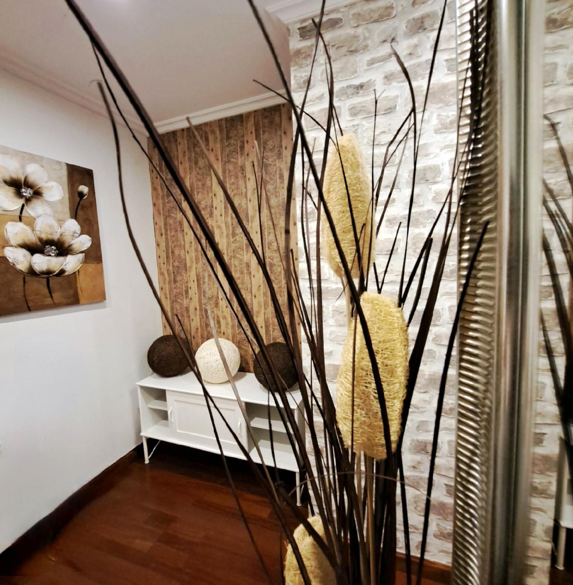 Apartamento Con Terraza Al Puente Romano Onís Exterior foto