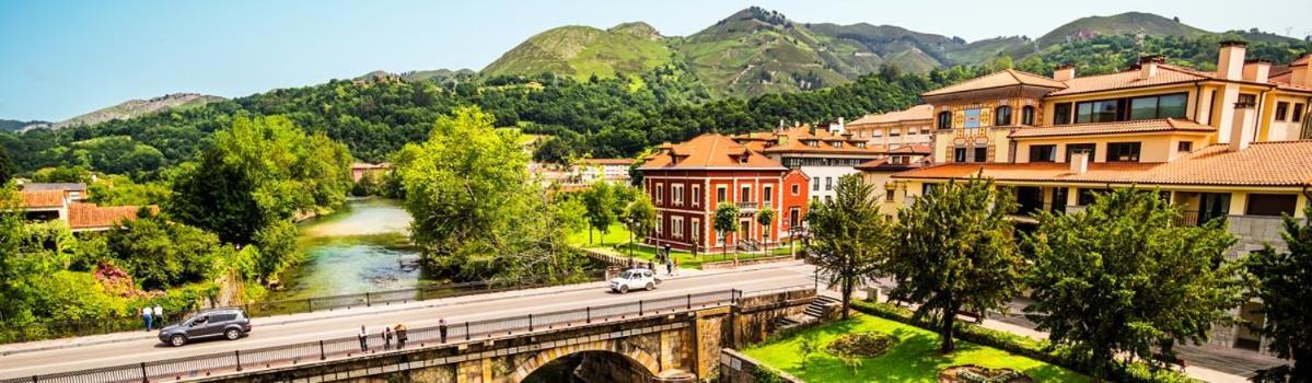 Apartamento Con Terraza Al Puente Romano Onís Exterior foto